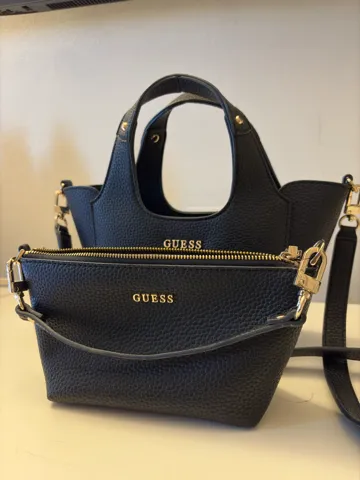 Guess torbica