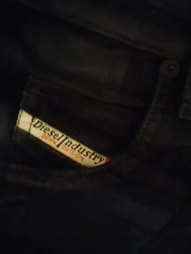 Diesel pantalone