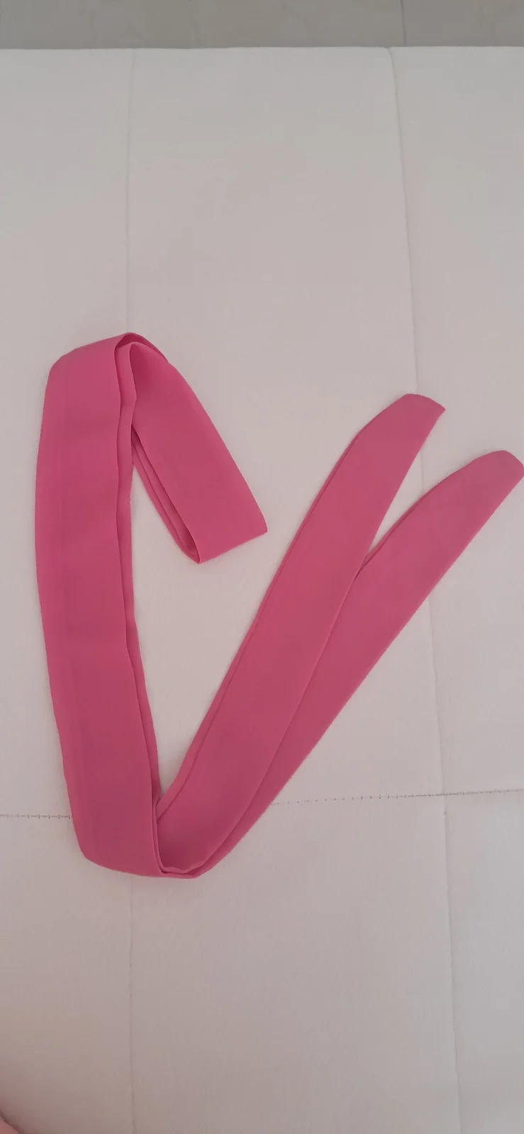 Pink plisirana haljina