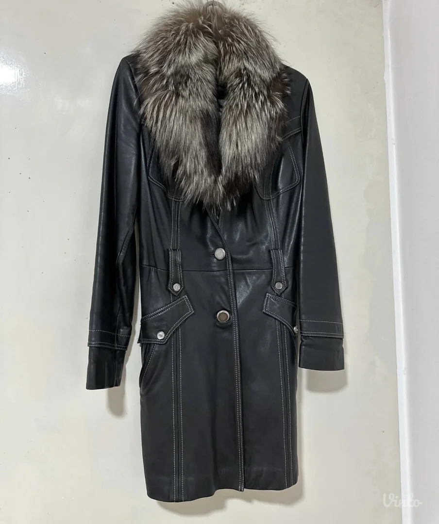 Kozni mantil sa prirodnim krznom