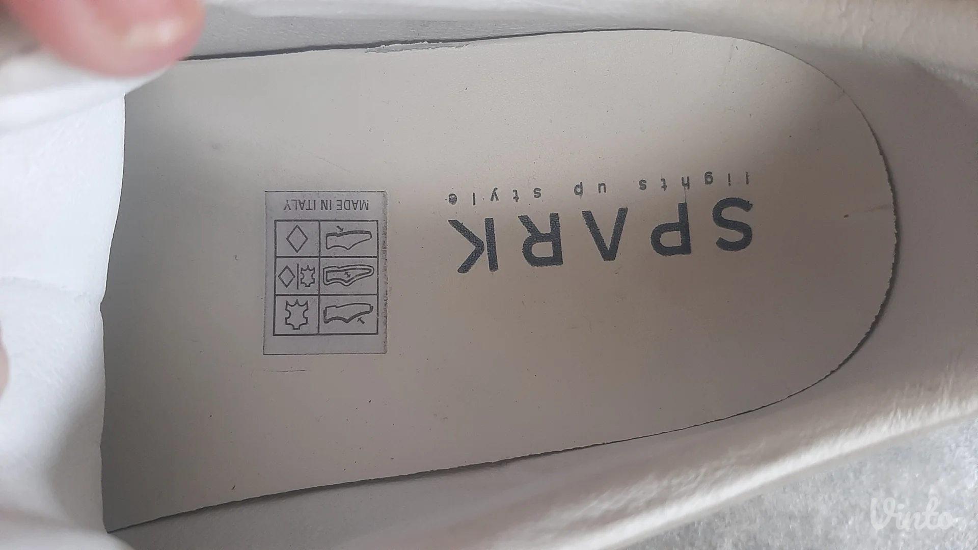 SPARK kozne patike 39-40