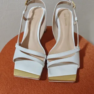 Luz da lua - ženske kožne sandale