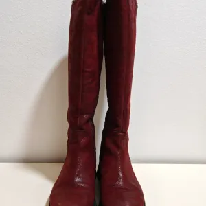 Paar - ženske čizme i Xti torbica