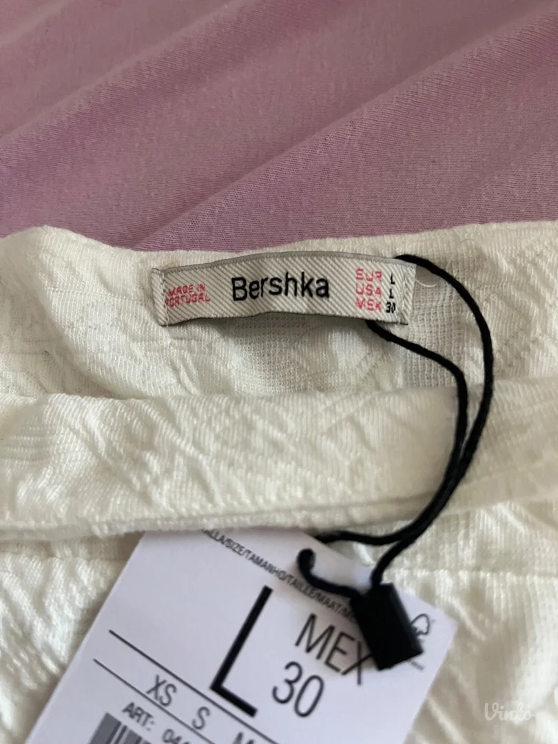 Bershka- bela haljina nova