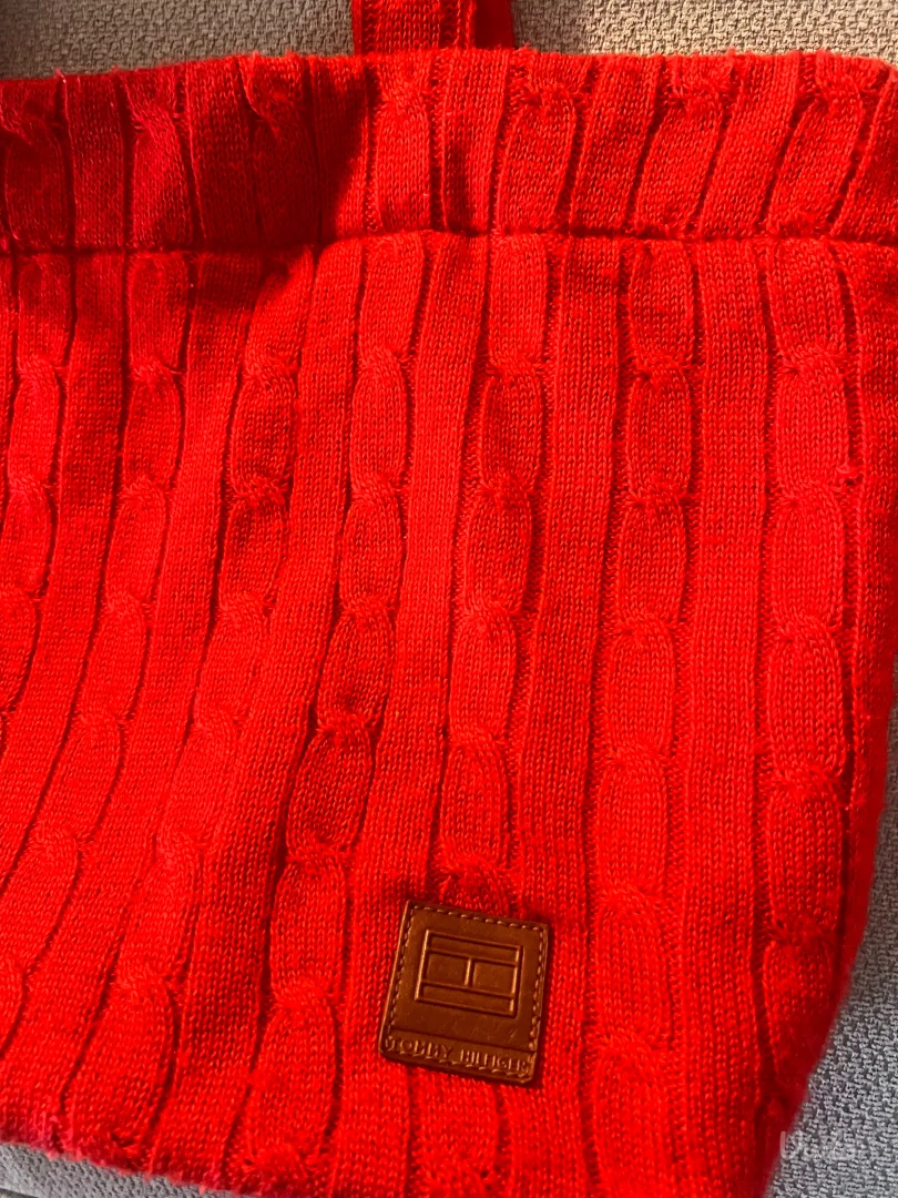 Tommy Hilfiger torba