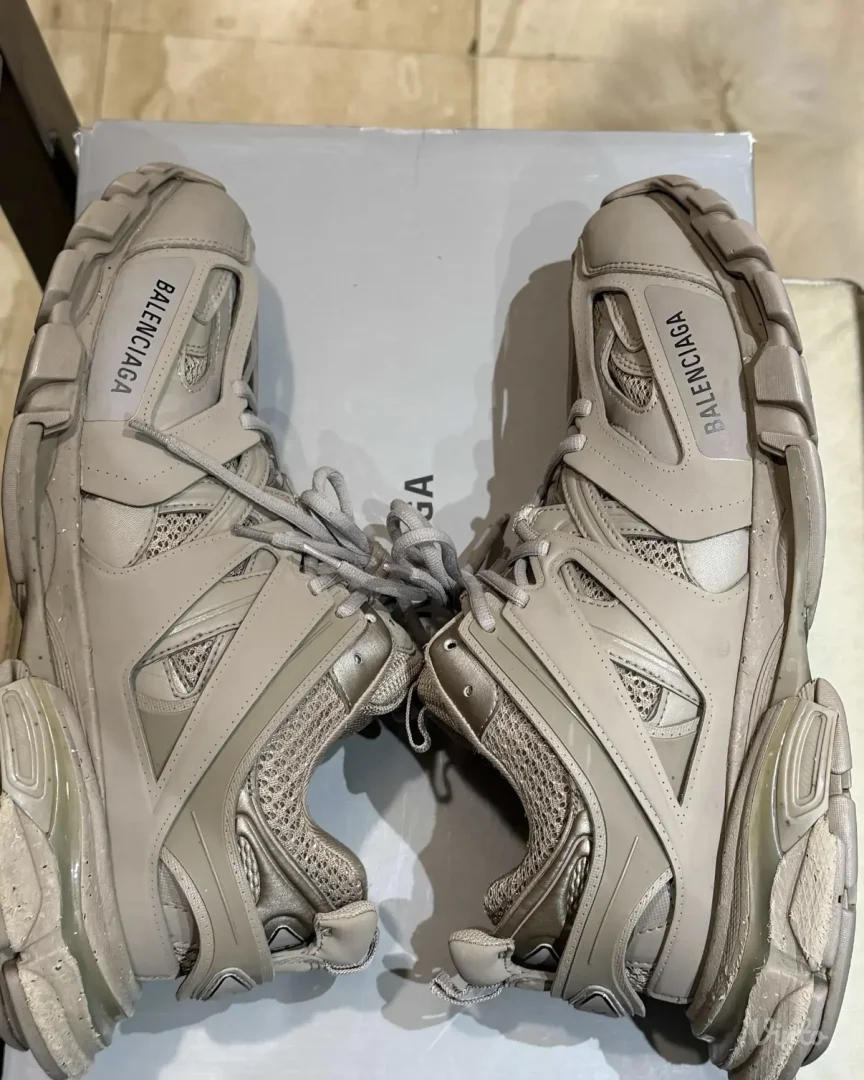 Balenciaga Track Beige Original