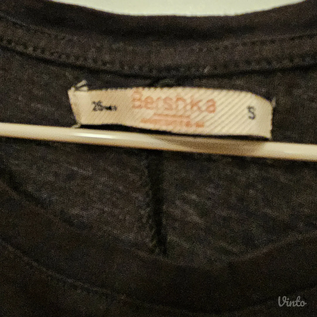 Bershka majica
