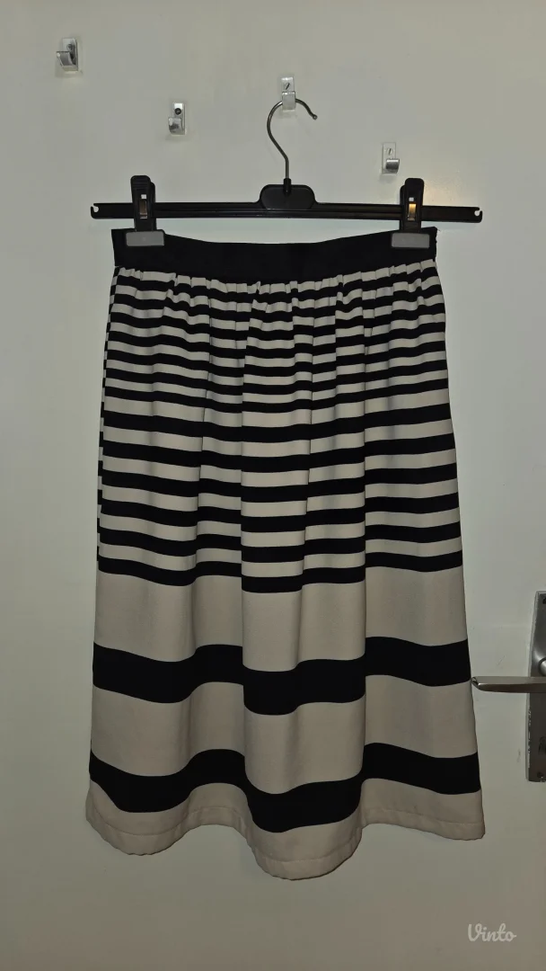 Suknja, s, sašivena