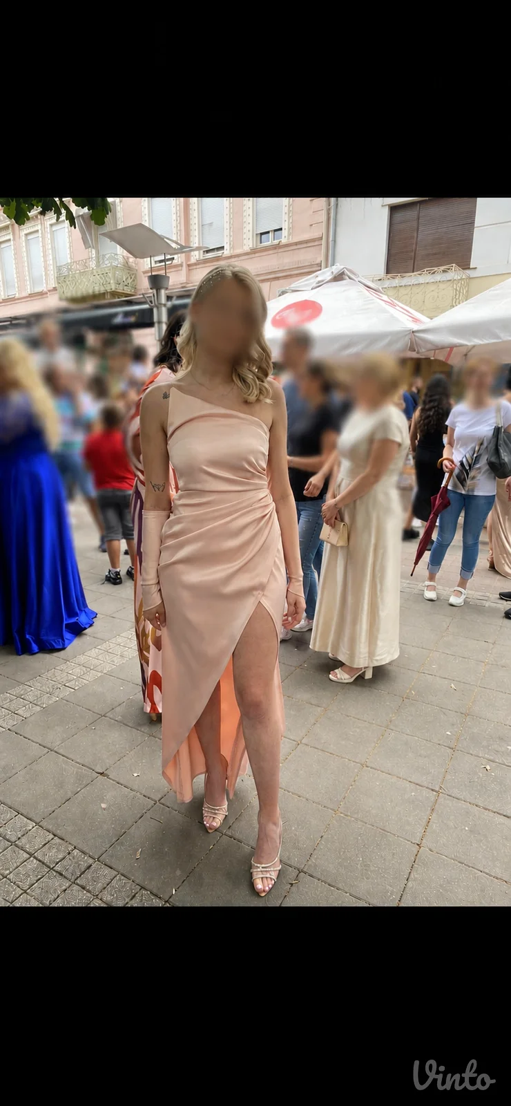 Satenska šivena haljina