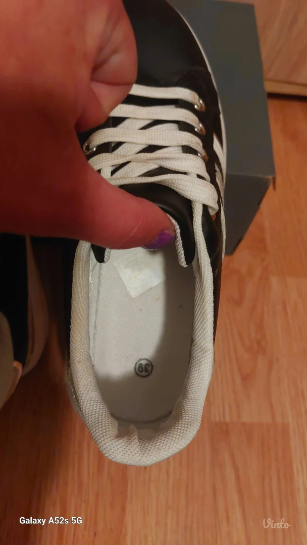 Adidas patike