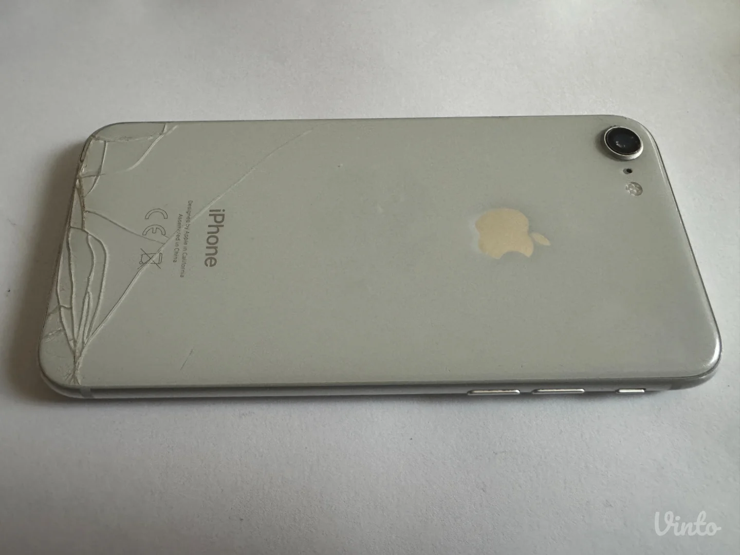 iPhone 8