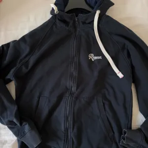 Muska teget dukserica Rucanor XL