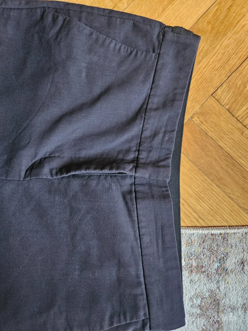 Zara pantalone M