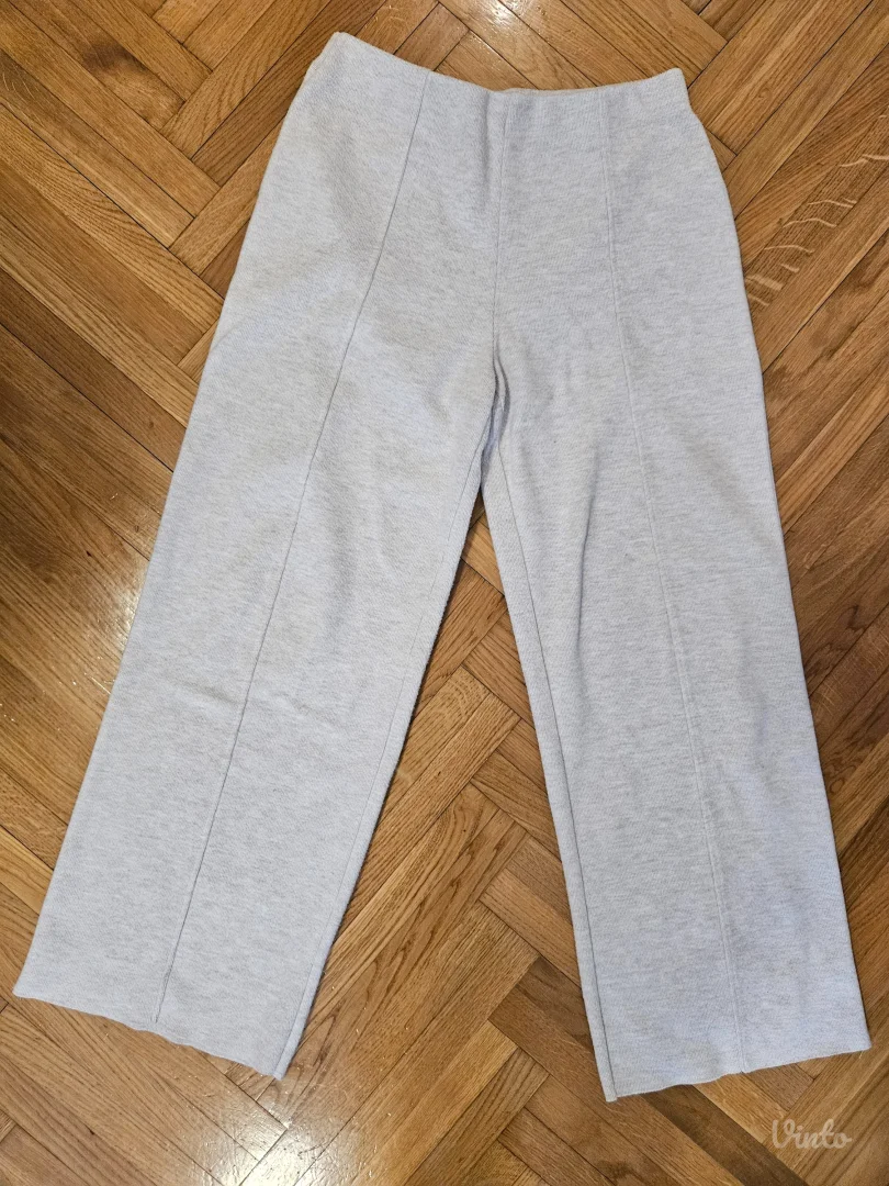 Zara trikotaza M
