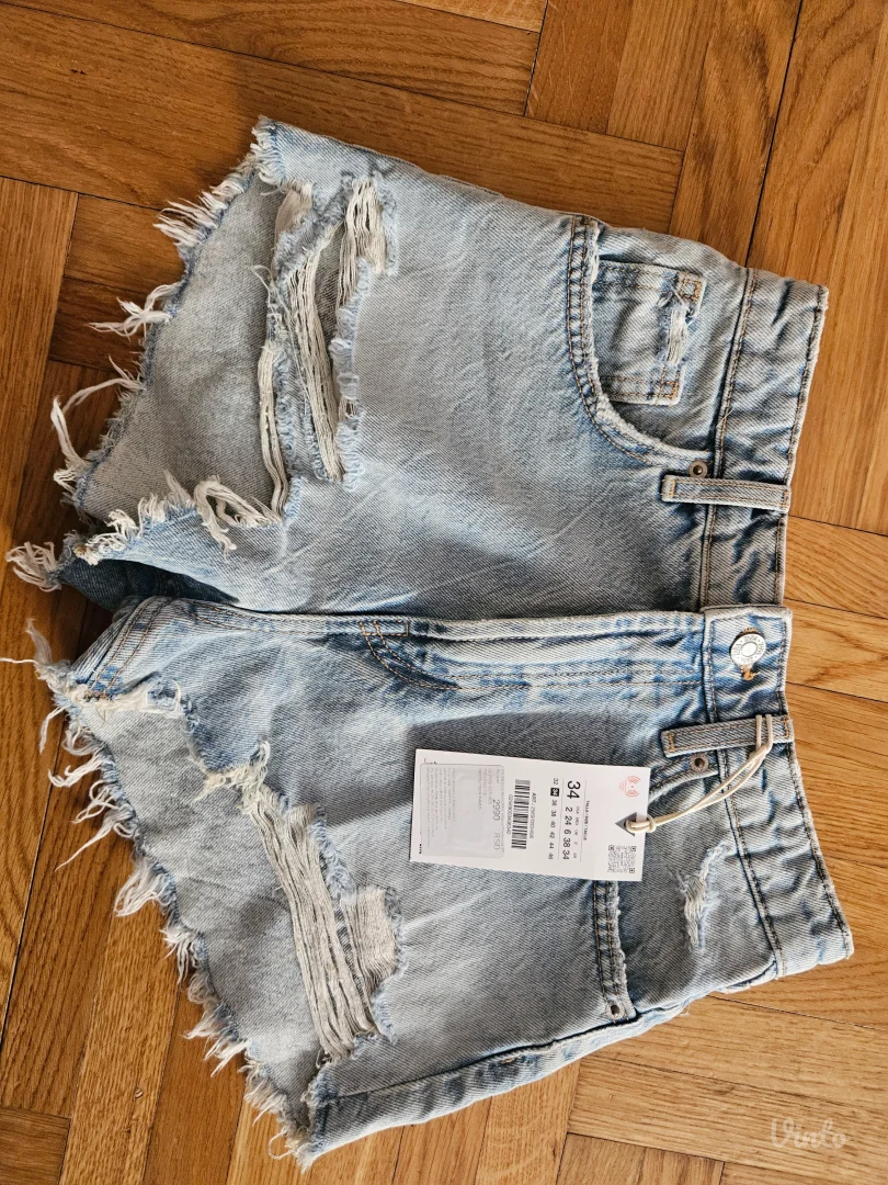 Zara šorts 34 - NOVO