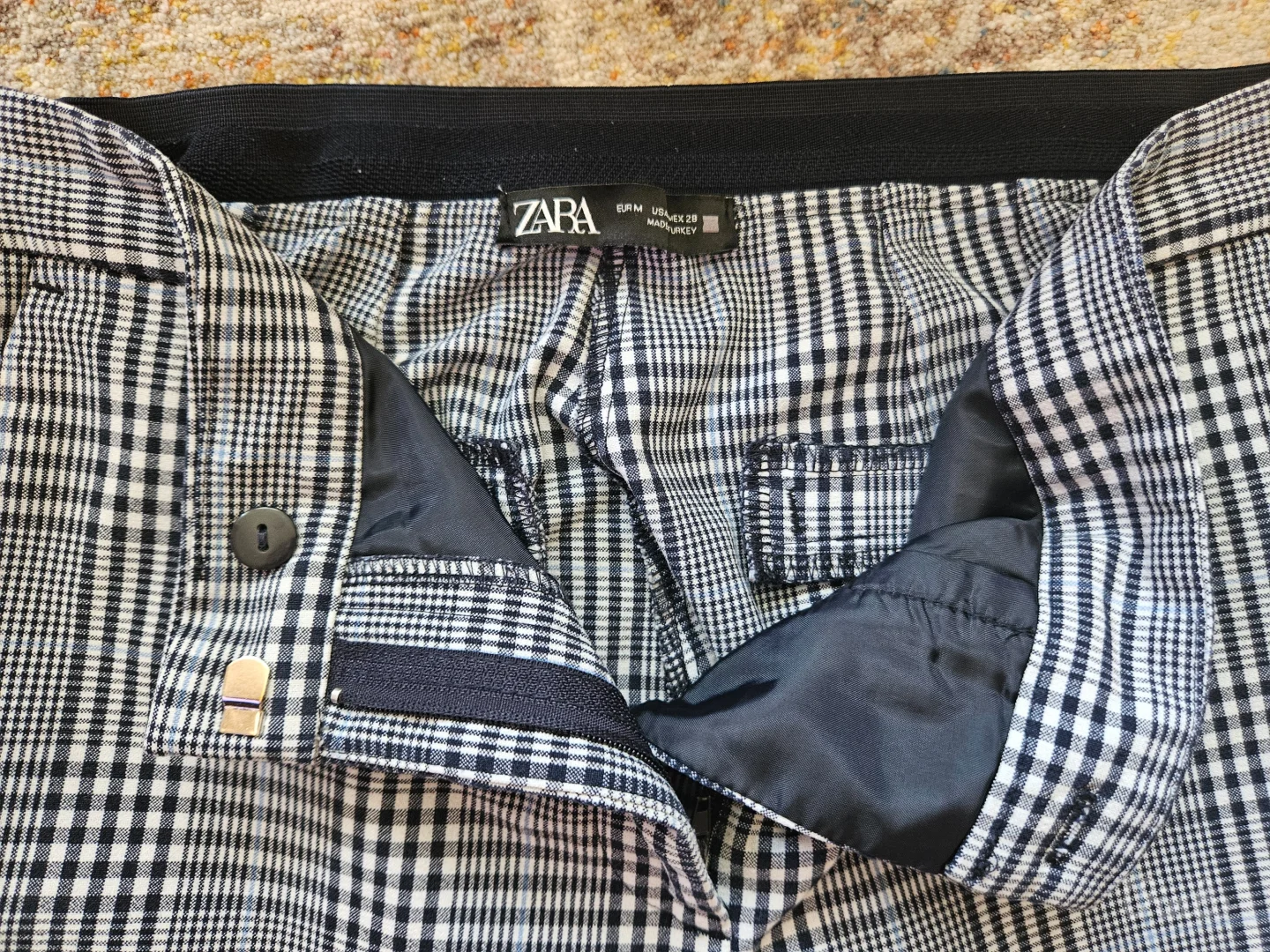 Zara pantalone M
