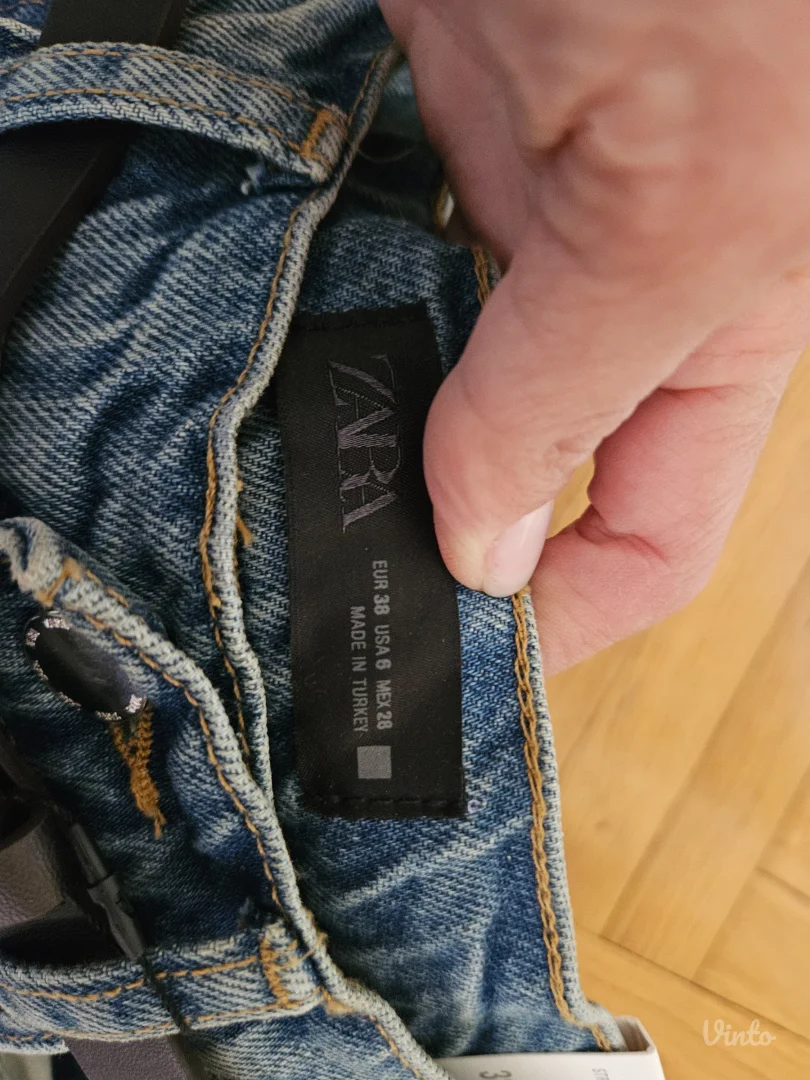 Zara farmerke 38 - NOVO
