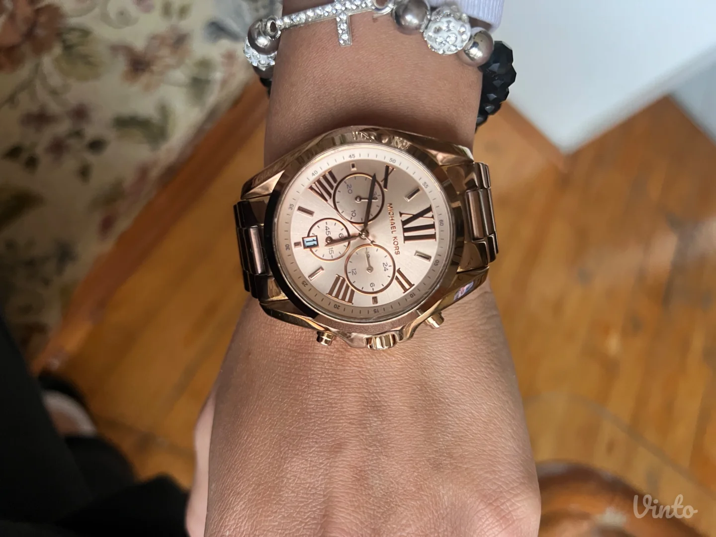 Michael Kors sat