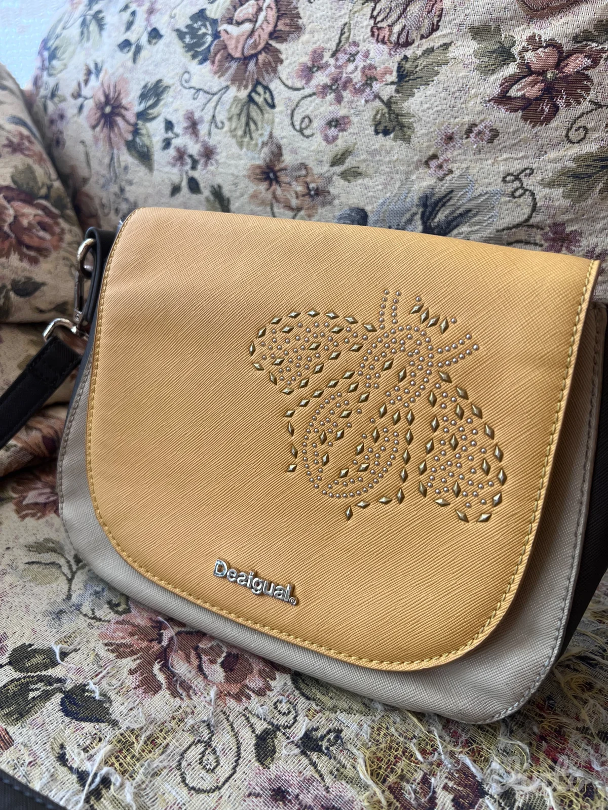 Desigual torba