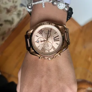 Michael Kors sat