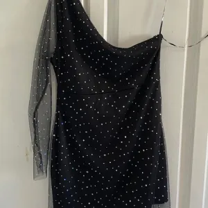 Haljina sa cirkonima