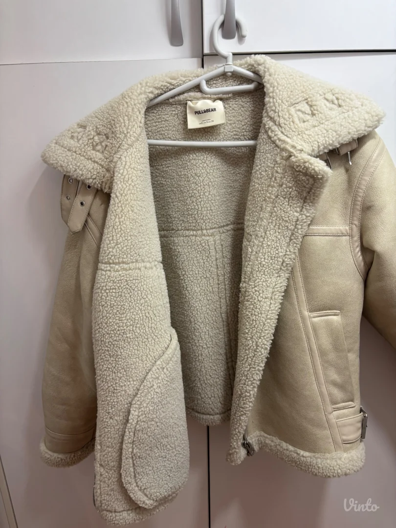 Jakna bez sa belim krznom