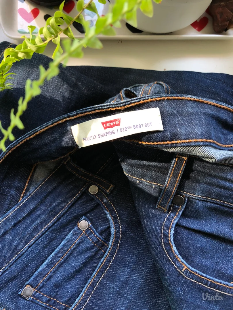 Levis farmerke-žene-48/50