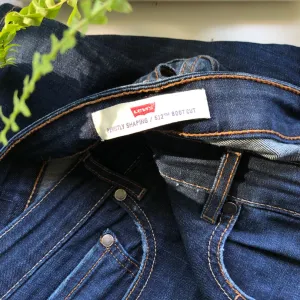 Levis farmerke-žene-48/50
