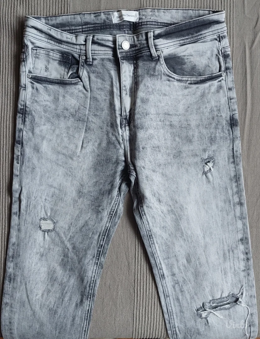 Bershka muške farmerke