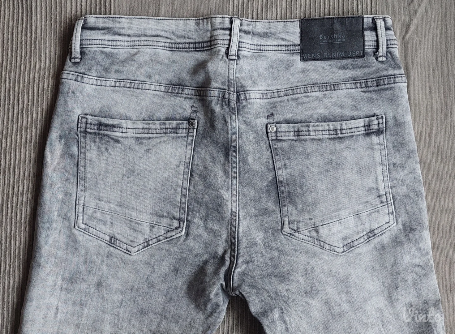 Bershka muške farmerke