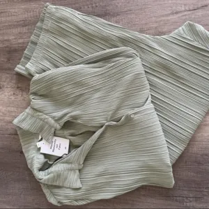 H&M plisirani komplet za trudnice