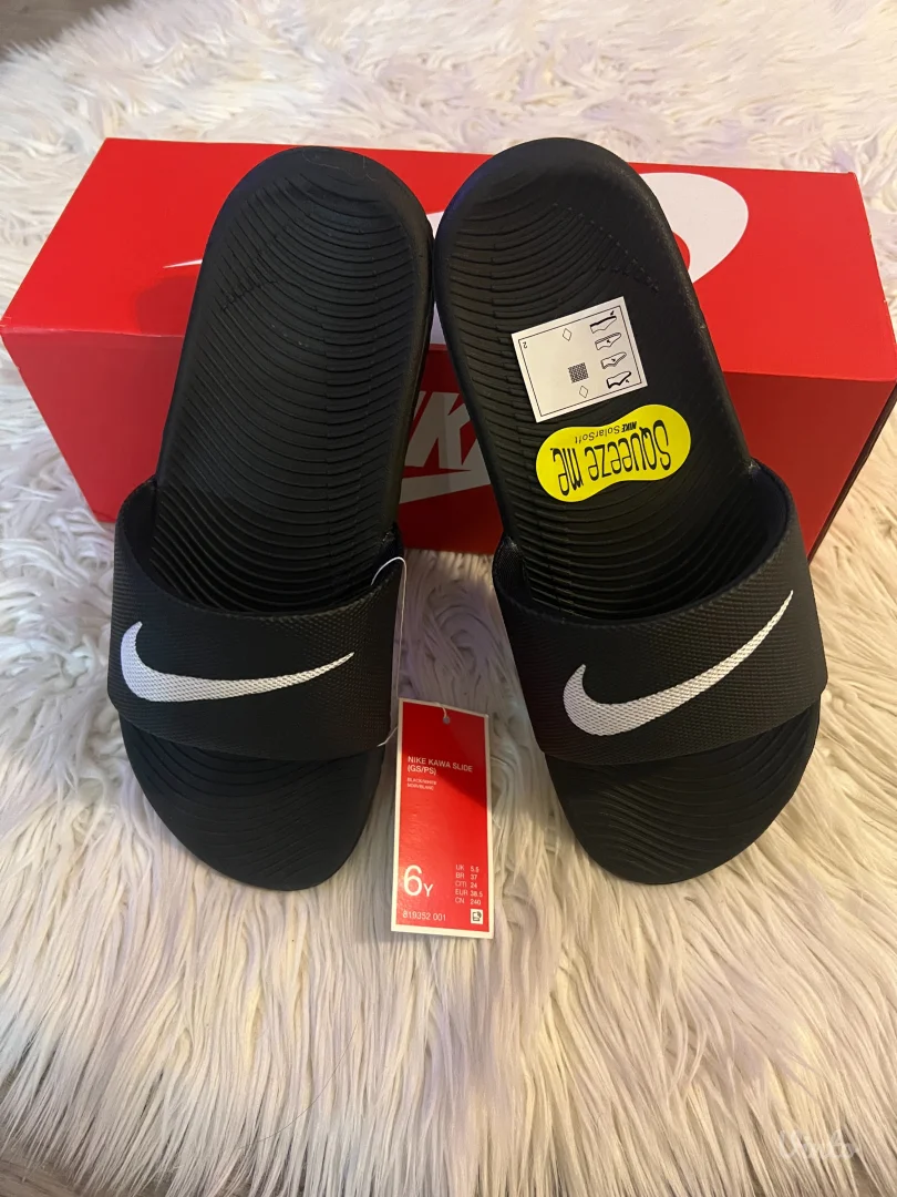 Nike Papuce Br 38.5