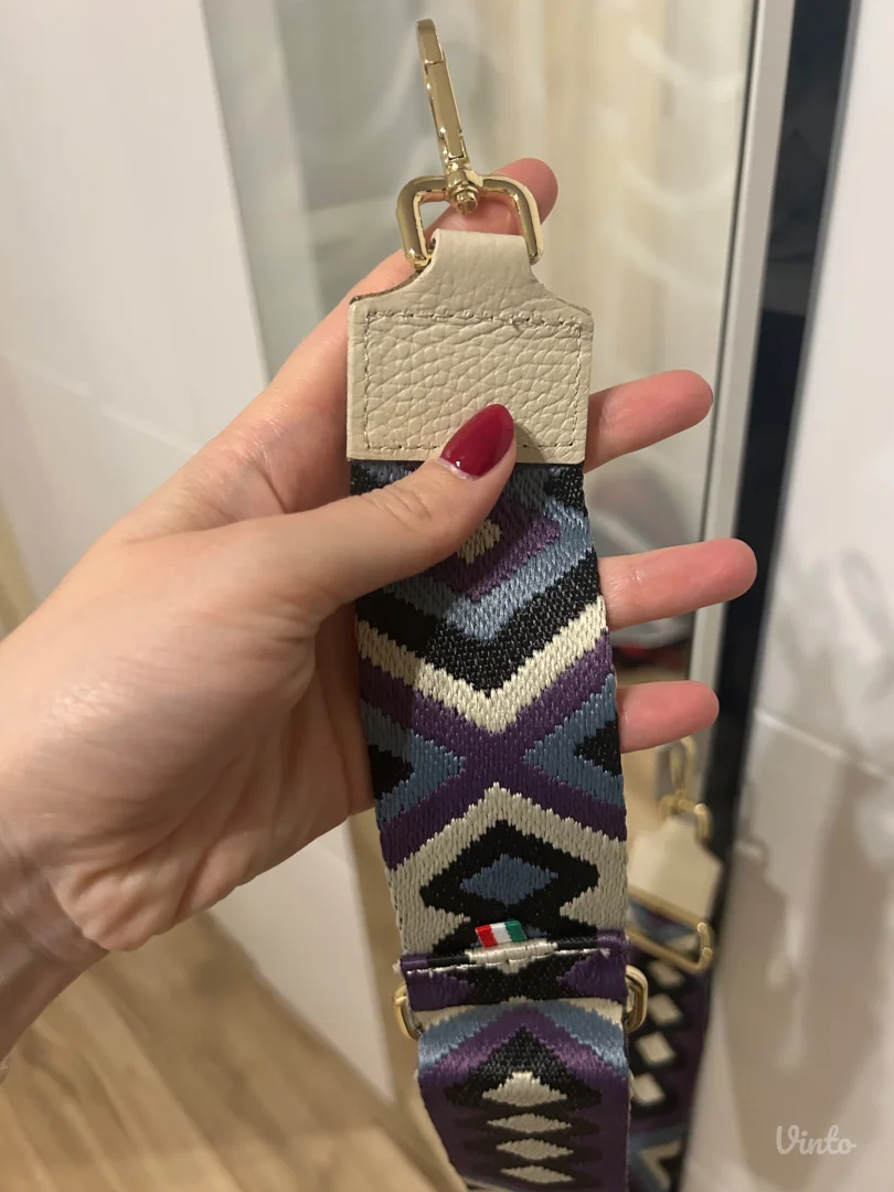 Kais za tasne Italijanski