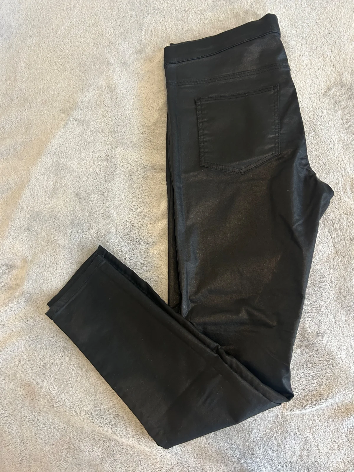Zenske HM nove pantalone