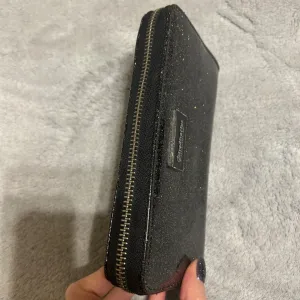 Stradivarius novcanik