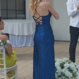 Plava korset haljina