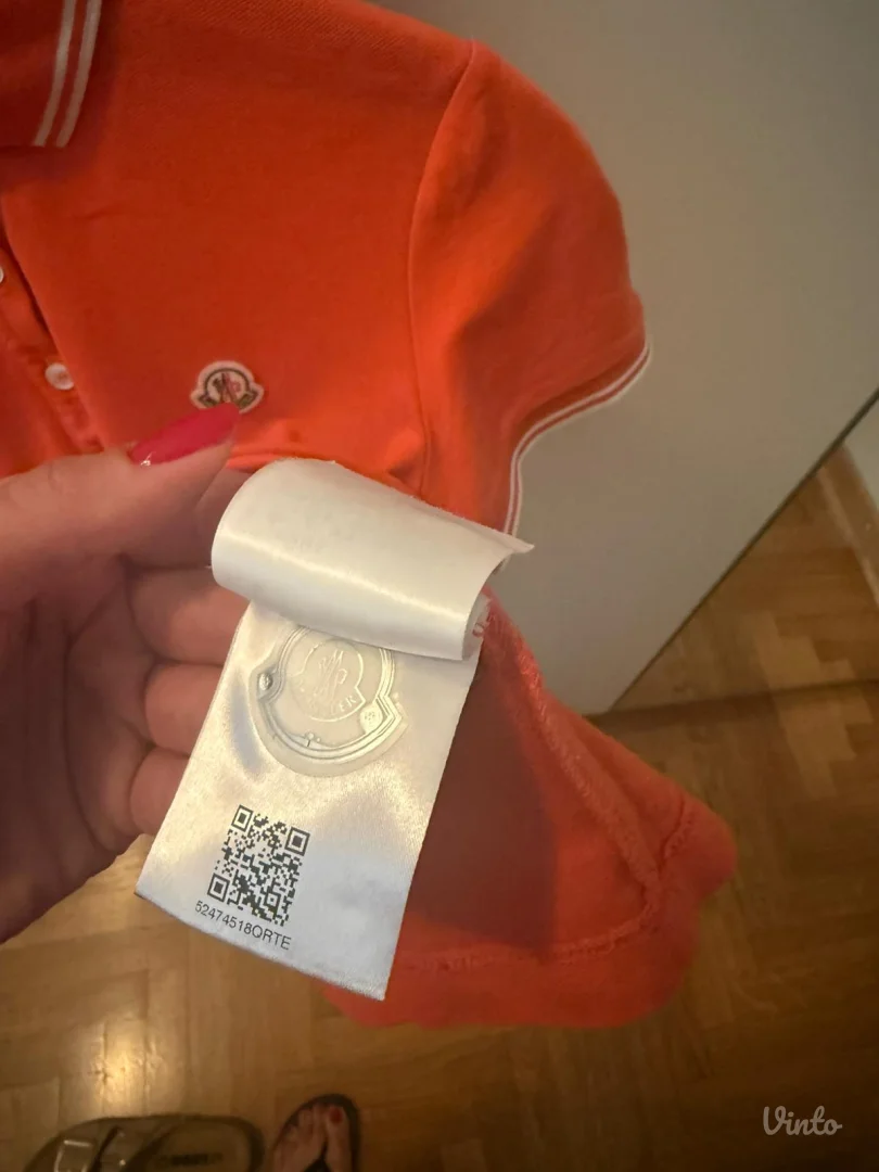 Moncler majica sa kragnom original