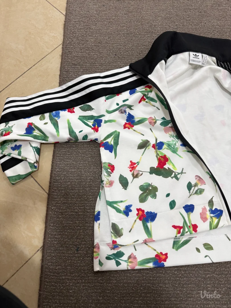 ADIDAS--TRENERKA--CVETNA PRELEPA