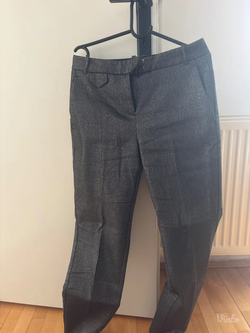 Sljokicave pantalone