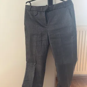 Sljokicave pantalone