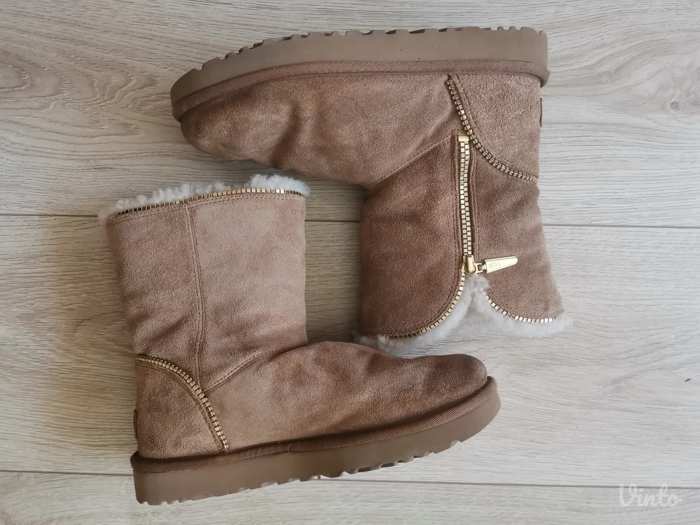 Ugg cizme