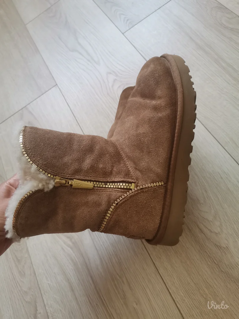 Ugg cizme