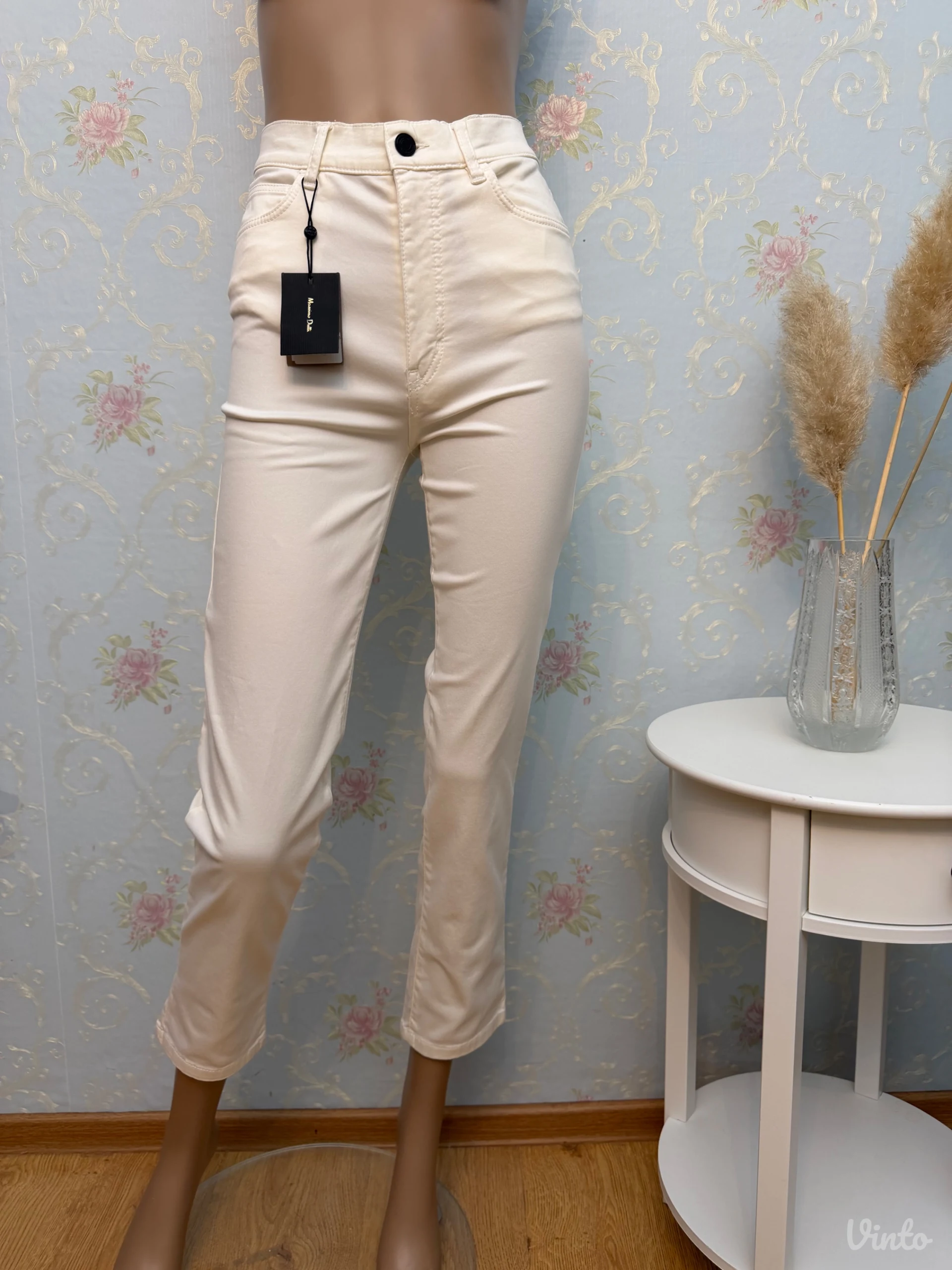 Massimo Dutti Farmerice, Novo sa etiketom