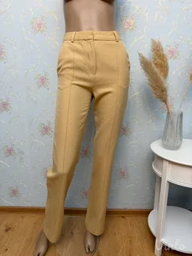 Massimo Dutti Pantalone, Novo sa etiketom