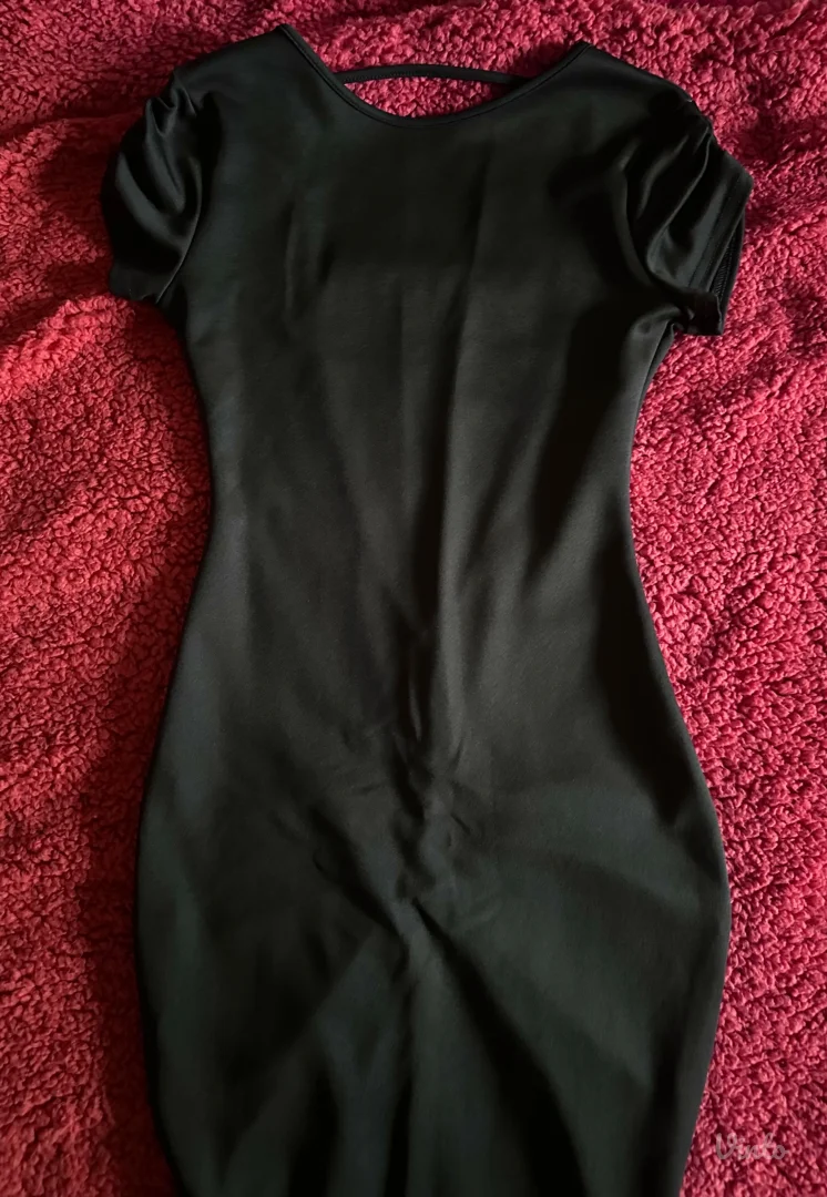 Blondy haljina golih leđa