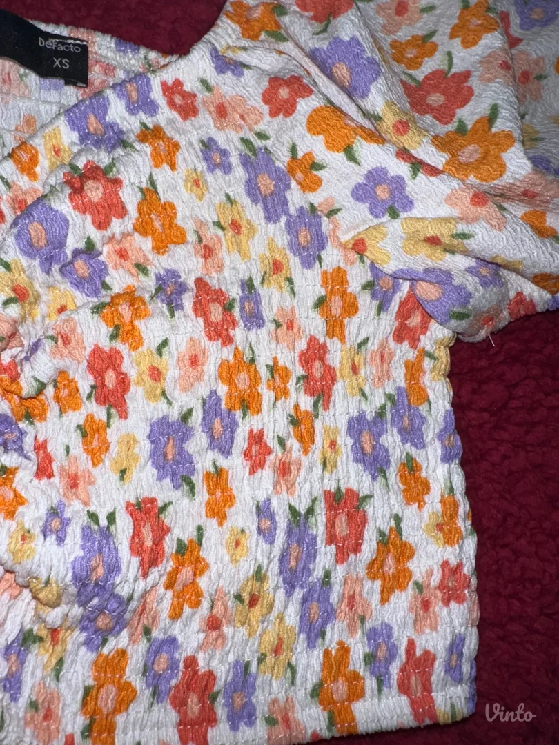 Nova croptop majčica