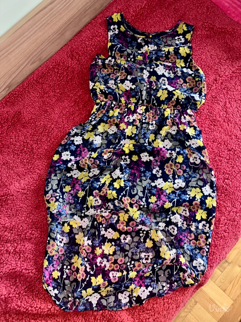 Lepršava cvetna haljinica