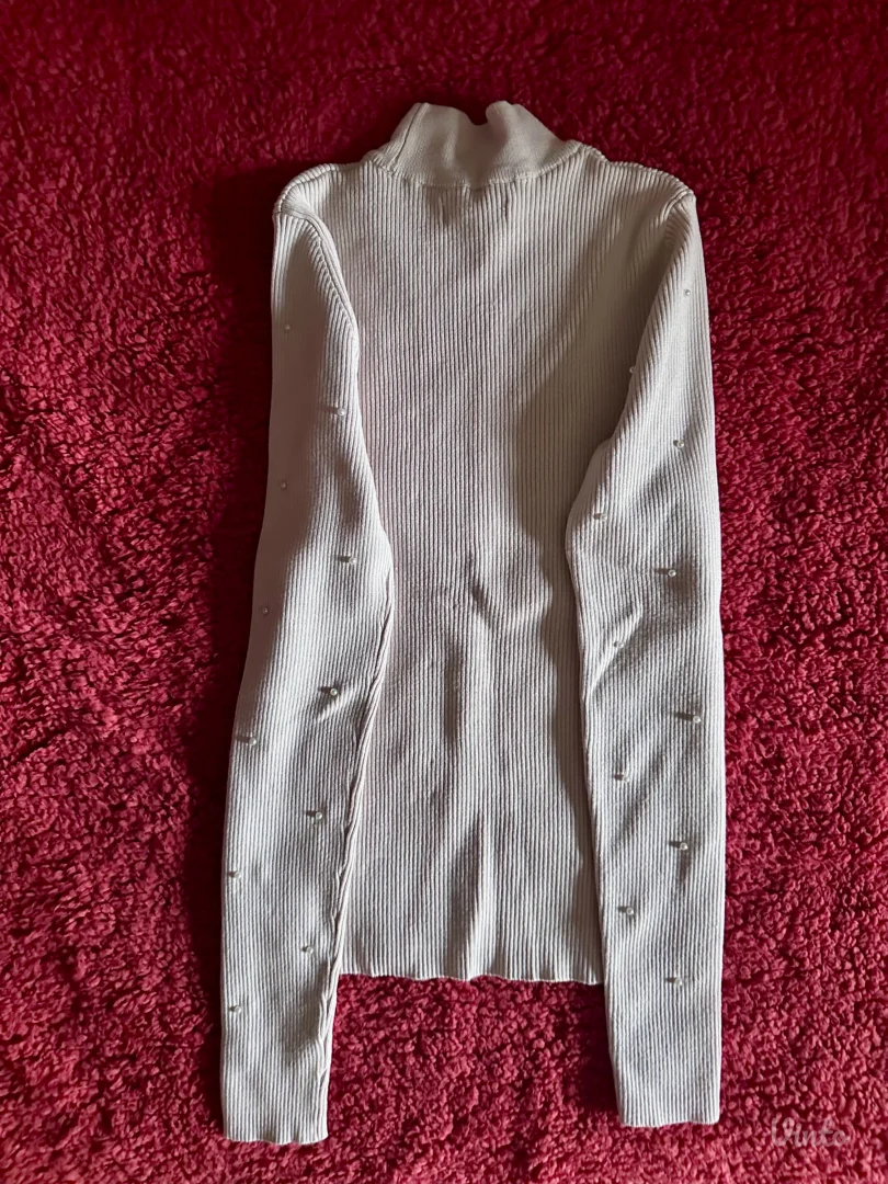 Lagana rolkica sa biserima