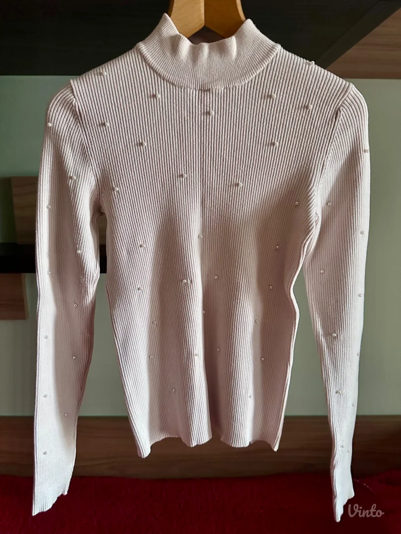 Lagana rolkica sa biserima