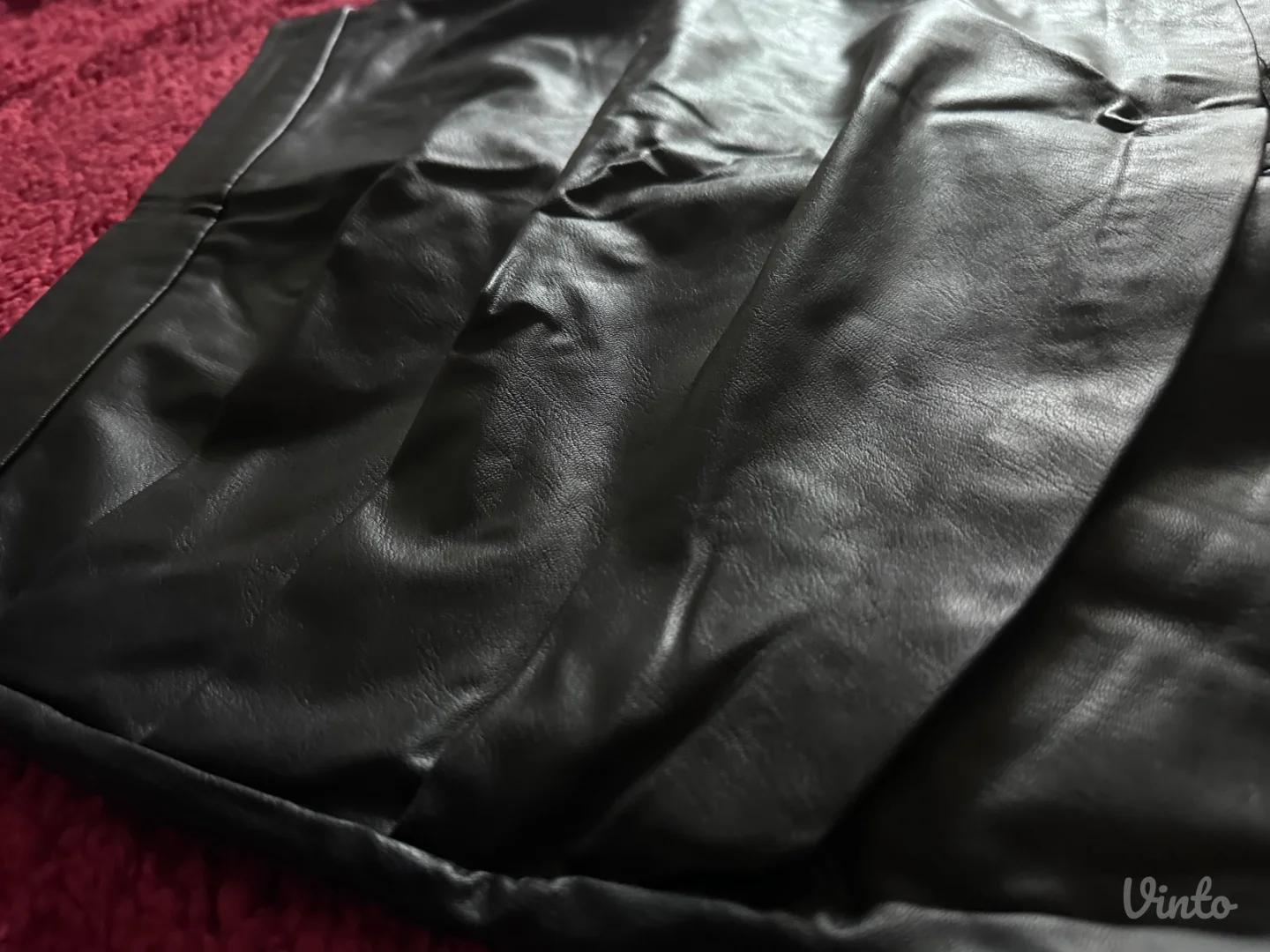 Stradivarius kožna suknjica